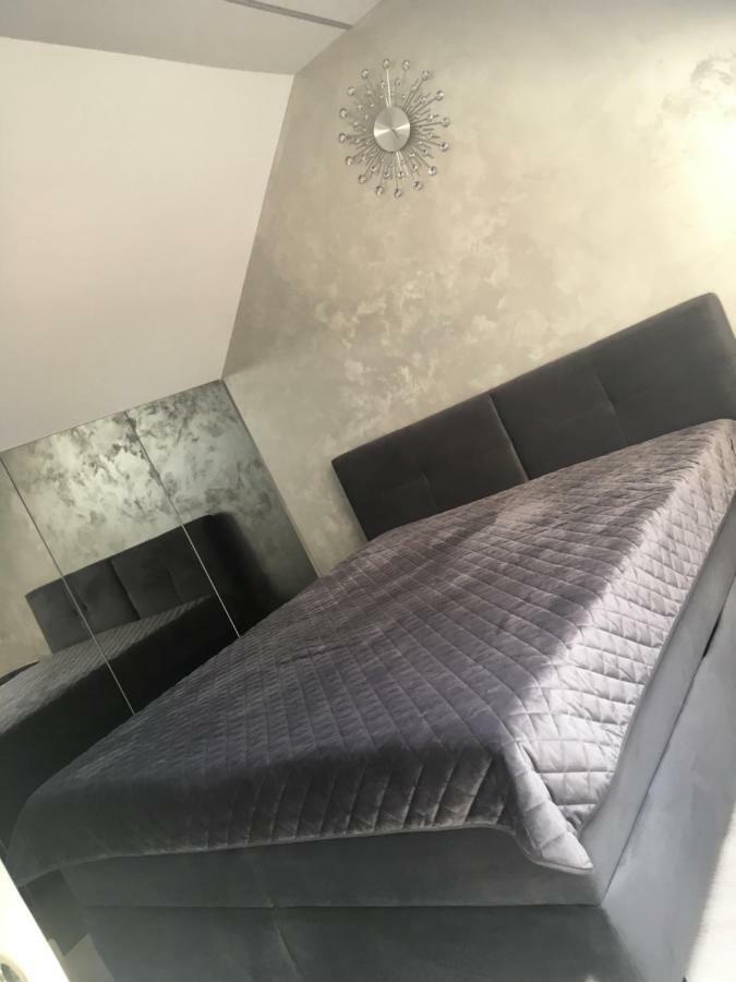 Apartament Mnw Varsavia Esterno foto