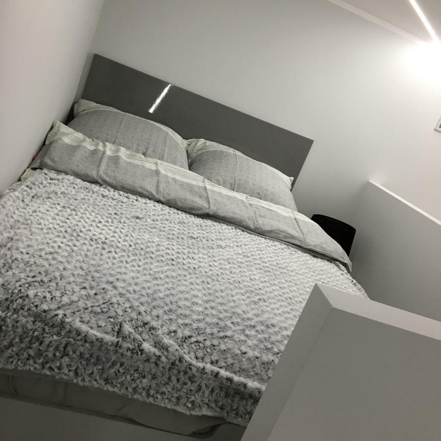 Apartament Mnw Varsavia Esterno foto